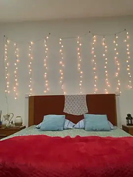 massagistahotbrunette online show from 8, 1, 2026