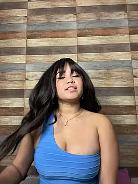 LoliitaBennett online show from 1, 2, 2026