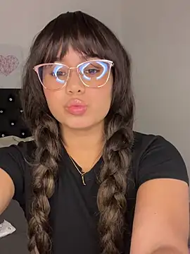 LoliitaBennett online show from 10, 1, 2026