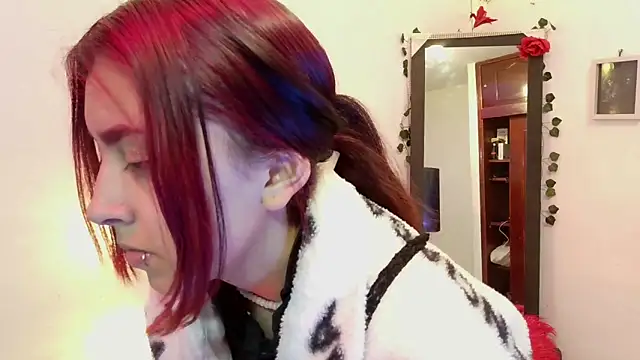 vaiolet johansson online show from 10, 11, 2025