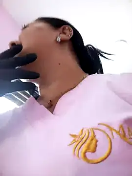 keilaJhonsom1 online show from 14, 11, 2025