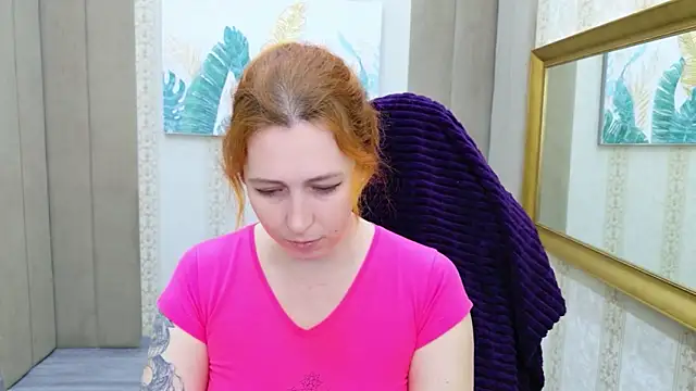 Evie Berret online show from 26, 11, 2025