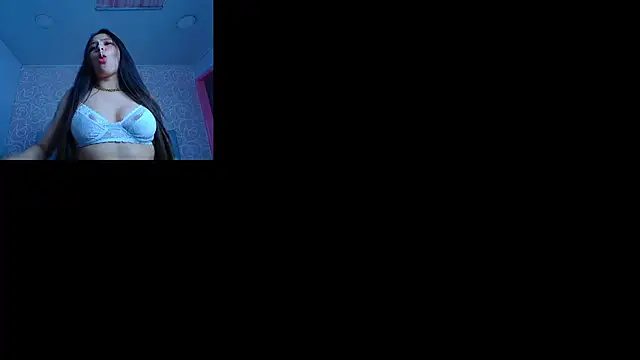 Snapshot of aria_ch2 chatting on 8, 11, 2025 aria ch2 online show from 8, 11, 2025