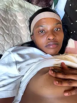 NiaLong21  online show from 7, 1, 2026