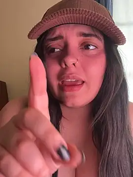 candicewest  online show from 7, 2, 2026