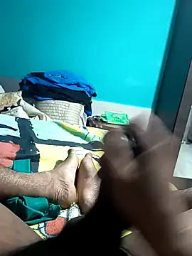 Loquillopajero online show from 13, 2, 2026