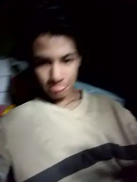 Luiguitw18 online show from 8, 11, 2025