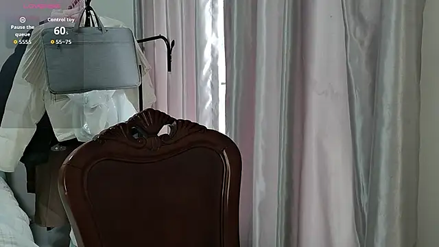 Snapshot of Wanwan61 chatting on 15, 11, 2025 Wanwan61 online show from 15, 11, 2025