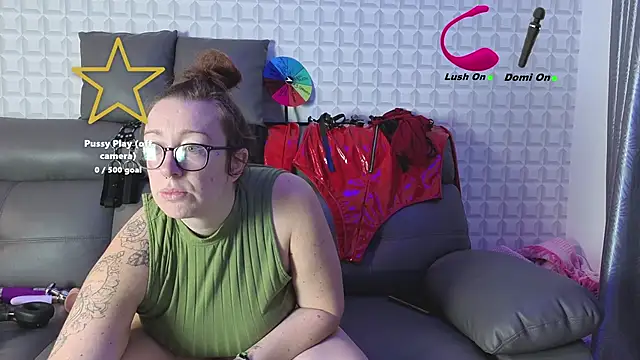 JadeStarUK online show from 4, 3, 2026