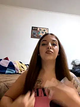 Snapshot of CurvyRush chatting on 9, 11, 2025 CurvyRush online show from 9, 11, 2025