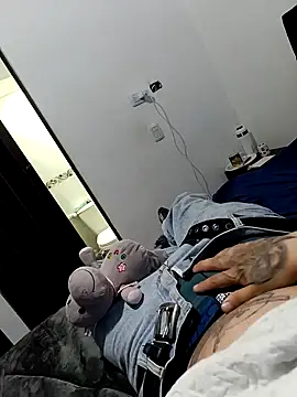 Snapshot of crazy_penis chatting on 7, 11, 2025 crazy penis online show from 7, 11, 2025