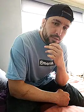 Snapshot of maneme19 chatting on 13, 11, 2025 maneme19 online show from 13, 11, 2025