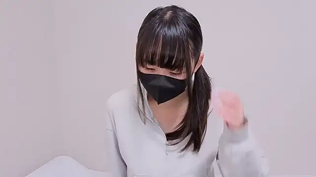 yuna-yourgirlfriend online show from 8, 7, 2026