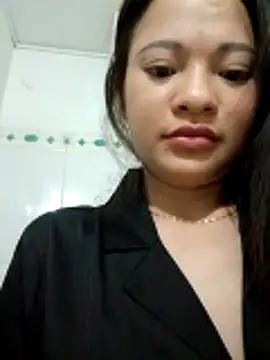 Snapshot of jerry-babe chatting on 7, 11, 2025 jerry-babe online show from 7, 11, 2025