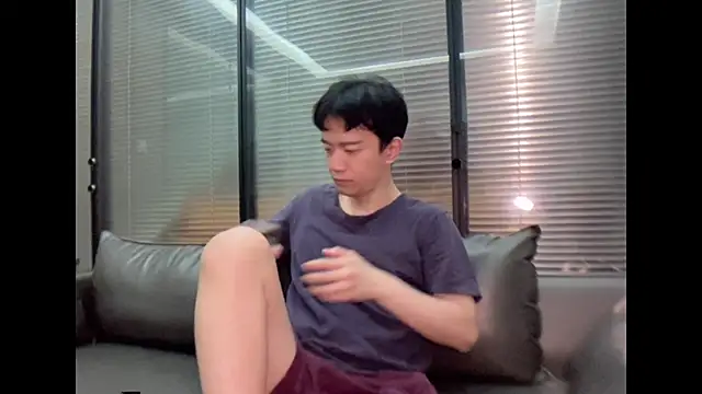 CouplingCry online show from 3, 12, 2025