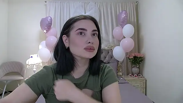 Snapshot of AdrianaTorres chatting on 19, 2, 2026 AdrianaTorres online show from 19, 2, 2026