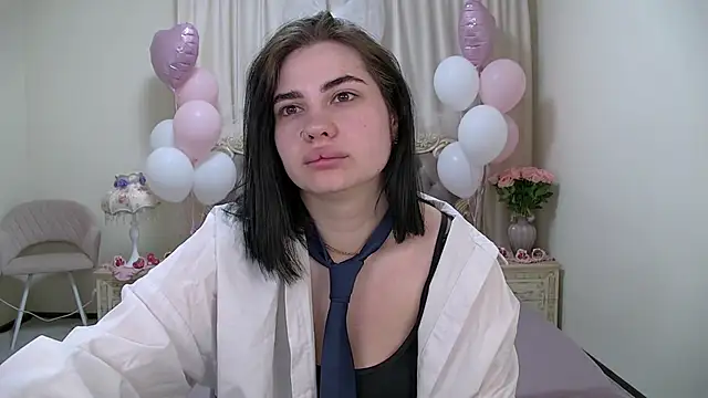 Snapshot of AdrianaTorres chatting on 20, 2, 2026 AdrianaTorres online show from 20, 2, 2026