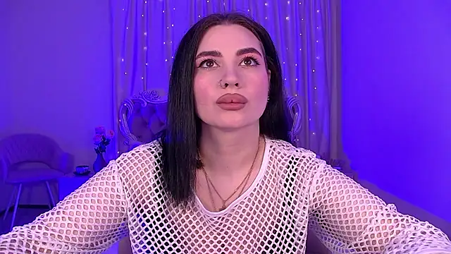 Snapshot of AdrianaTorres chatting on 16, 1, 2026 AdrianaTorres online show from 16, 1, 2026