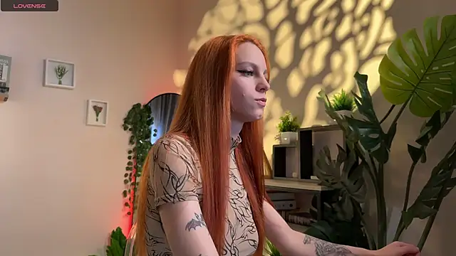 KatePalmers online show from 10, 11, 2025