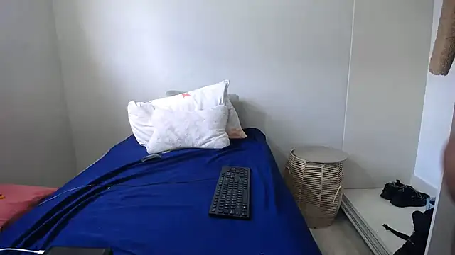 SexySlimMelanin online show from 1, 12, 2025