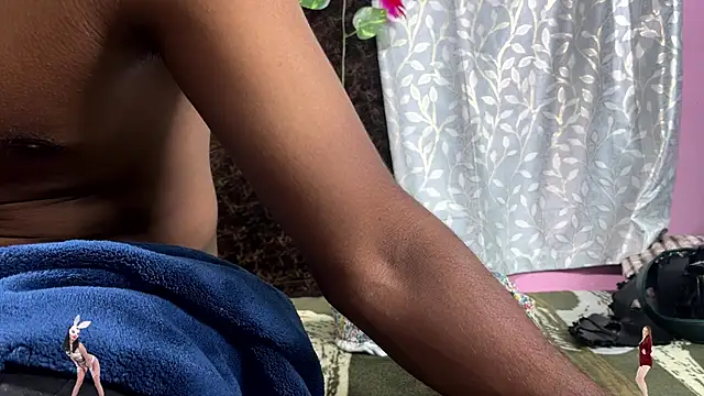 Snapshot of leenaboy@xh chatting on 17, 1, 2026 leenaboyxh online show from 17, 1, 2026