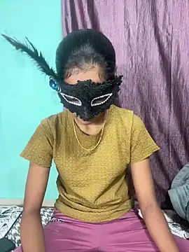 Snapshot of leenaboy@xh chatting on 15, 12, 2025 leenaboyxh online show from 15, 12, 2025