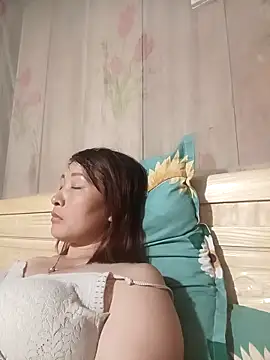 Missa-kute20 online show from 13, 4, 2026