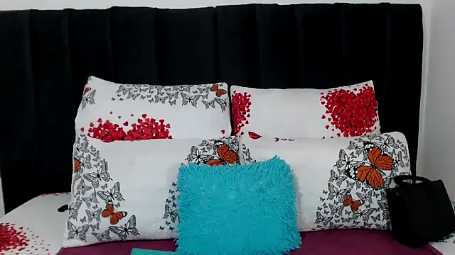 Miss-Berries online show from 29, 3, 2026