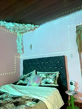 Bay freedo online show from 15, 11, 2025