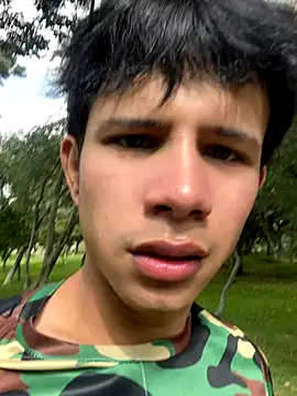 Snapshot of Bay_freedo chatting on 8, 11, 2025 Bay freedo online show from 8, 11, 2025