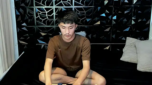 Urloverhardcock online show from 5, 5, 2026