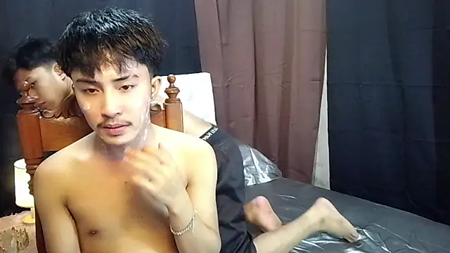 Snapshot of Urloverhardcock chatting on 1, 7, 2026 Urloverhardcock online show from 1, 7, 2026
