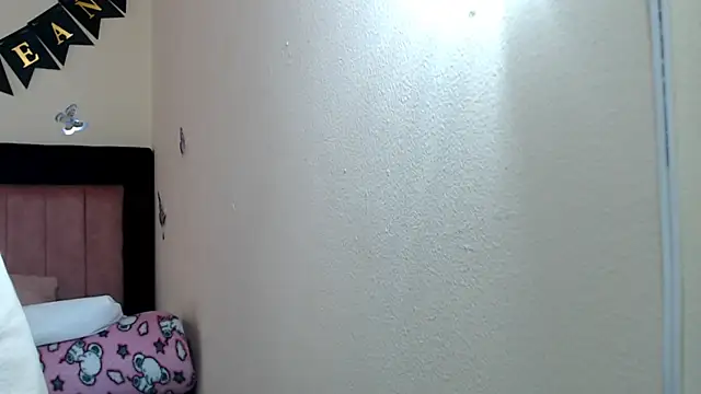 Snapshot of AMARYXS chatting on 7, 7, 2026 AMARYXS online show from 7, 7, 2026
