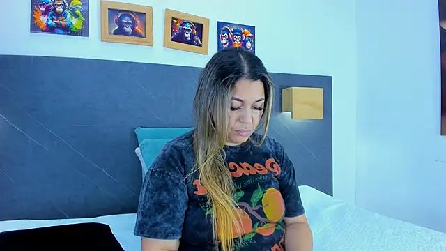 Andhrea Vale online show from 13, 3, 2026