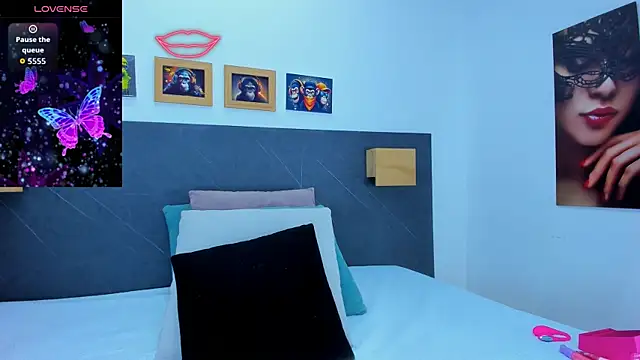 Andhrea Vale online show from 22, 4, 2026