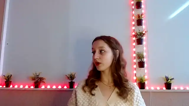 Curlyyy Girl online show from 10, 11, 2025