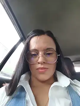 Snapshot of ALEJA__22 chatting on 23, 5, 2026 ALEJA 22 online show from 23, 5, 2026