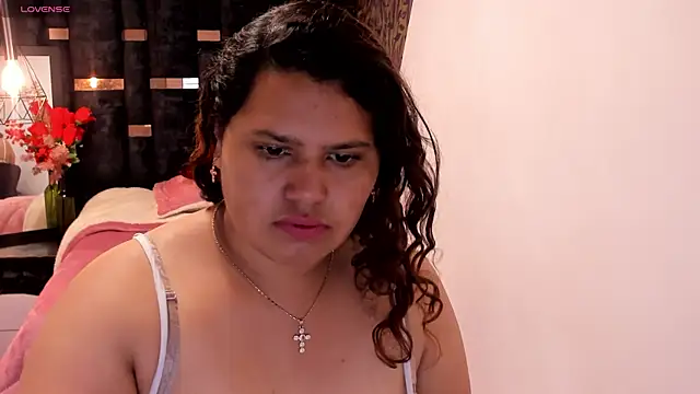 Snapshot of Nina__Sky chatting on 28, 11, 2025 Nina Sky online show from 28, 11, 2025