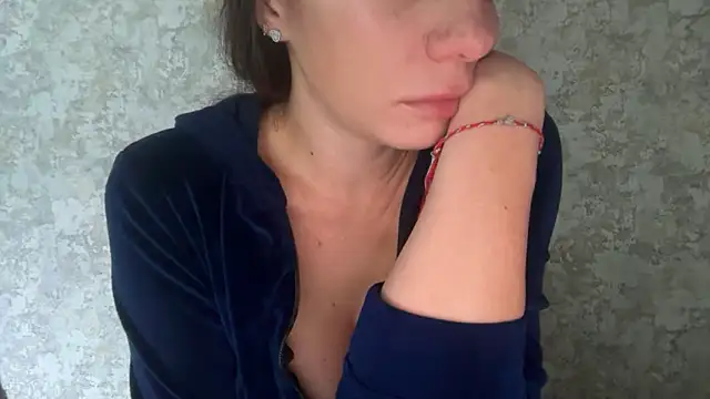 Angelinaa19 online show from 21, 4, 2026