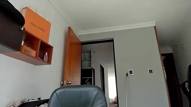LilyGarcia online show from 6, 7, 2026