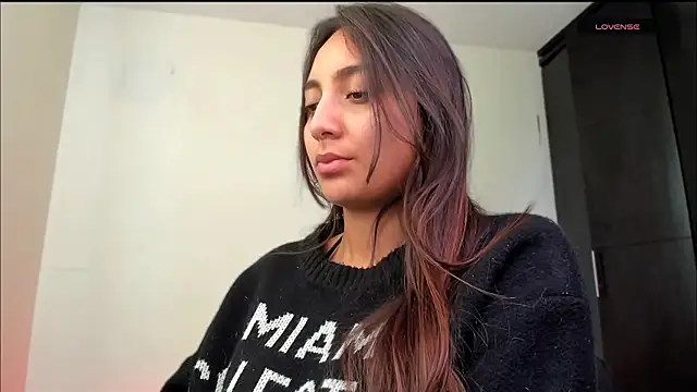 LilyGarcia online show from 11, 5, 2026
