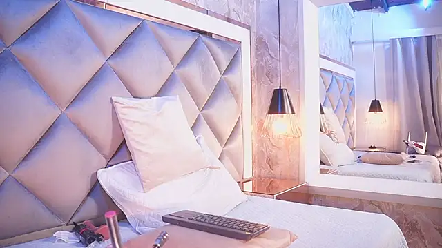 crystal gilton online show from 19, 2, 2026