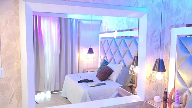 crystal gilton online show from 7, 1, 2026