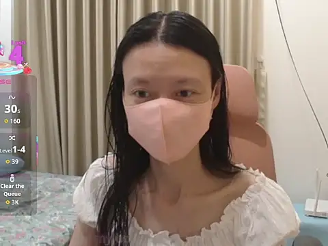 Lil-Cherries online show from 23, 11, 2025