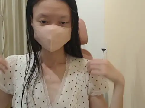 Lil-Cherries online show from 15, 2, 2026