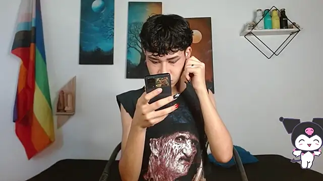 nicolai a online show from 12, 4, 2026