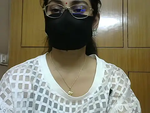 Snapshot of Fairy_Pie chatting on 24, 5, 2026 Fairy Pie online show from 24, 5, 2026