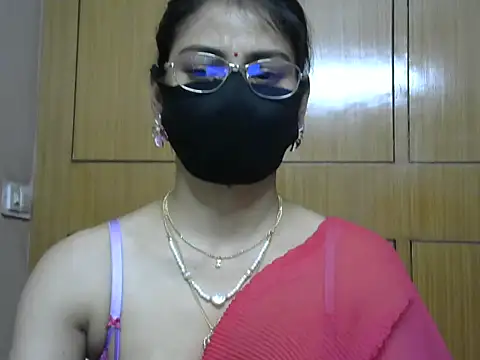 Snapshot of Fairy_Pie chatting on 8, 6, 2026 Fairy Pie online show from 8, 6, 2026
