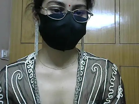 Snapshot of Fairy_Pie chatting on 5, 6, 2026 Fairy Pie online show from 5, 6, 2026