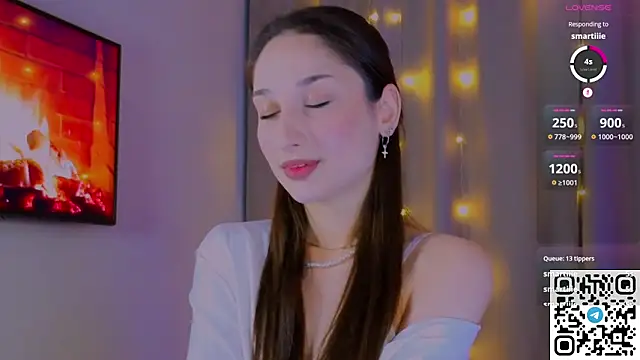 Snapshot of VYBEON chatting on 21, 11, 2025 VYBEON online show from 21, 11, 2025